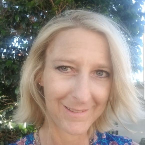 Meet your Posher, Amanda - Picture 8 of 16